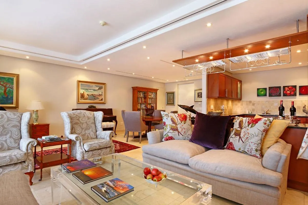 African Elite Waterfront Kapstadt 0*,